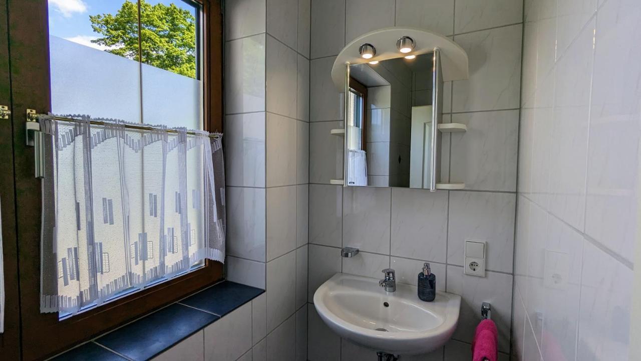 Апартаменты Haus An Der Mosel Бернкастель-Кюс Экстерьер фото