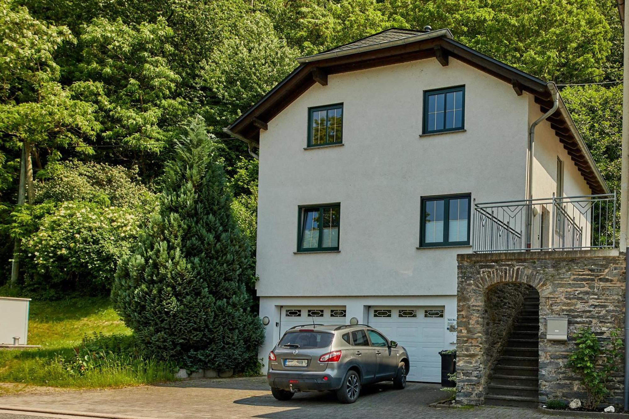 Апартаменты Haus An Der Mosel Бернкастель-Кюс Экстерьер фото